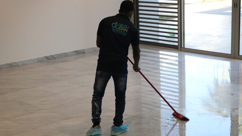 Villa deep cleaning services