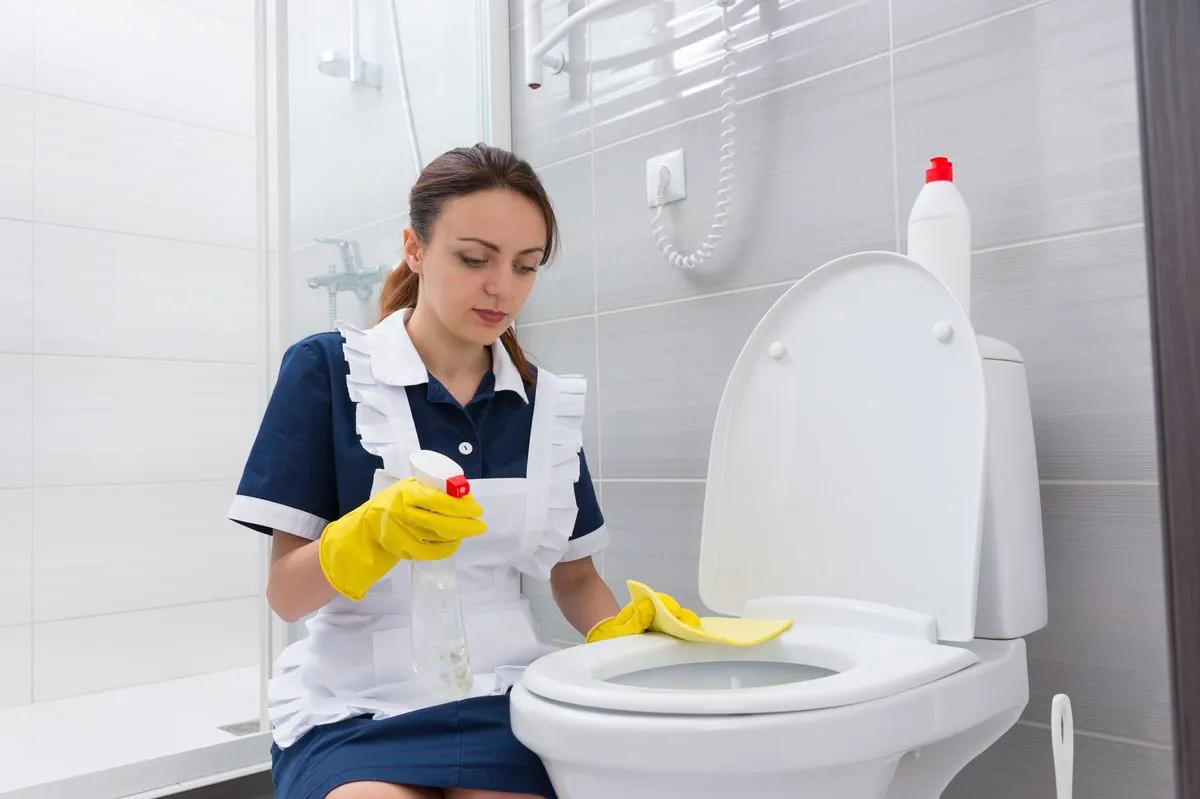 Bathroom deep cleaning Dubai
