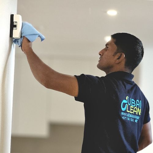 post contruction deep cleaning
