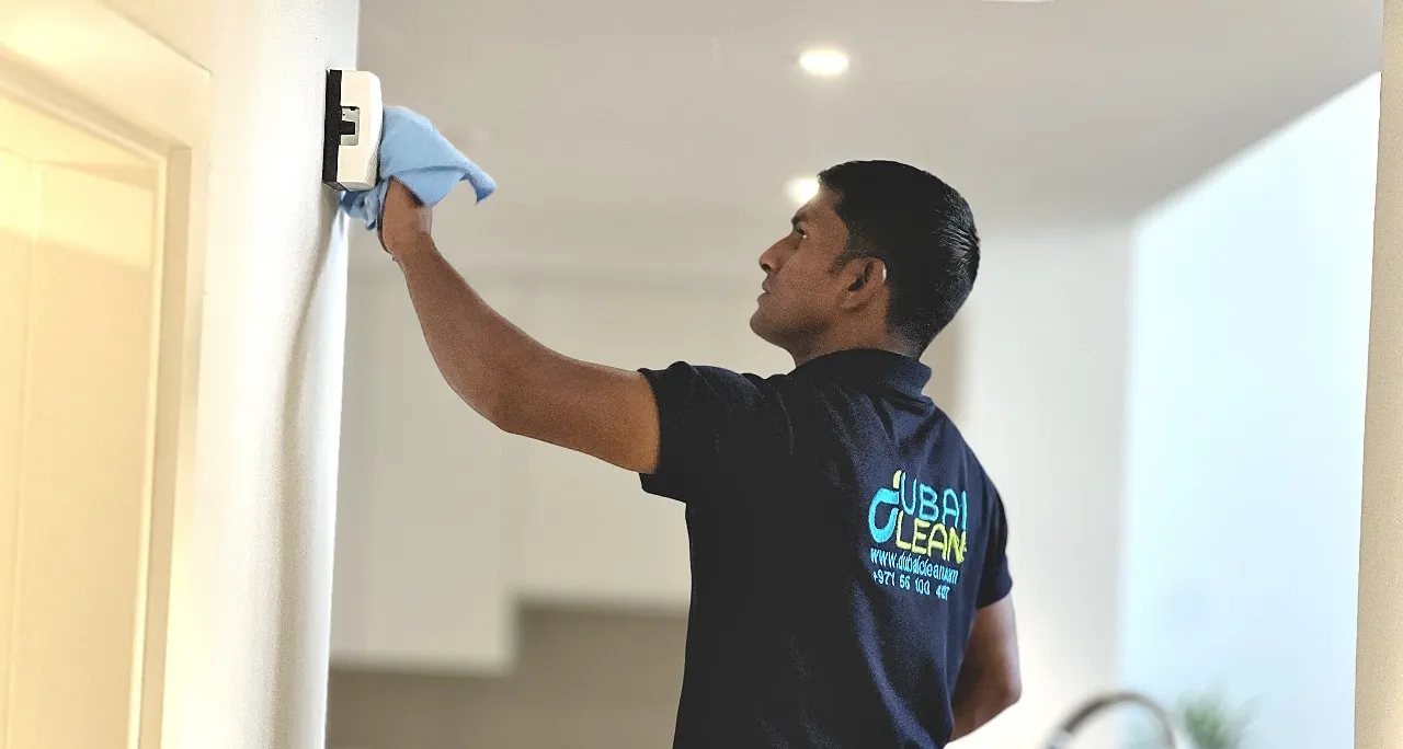 how to clean a house after builder 2 dcs