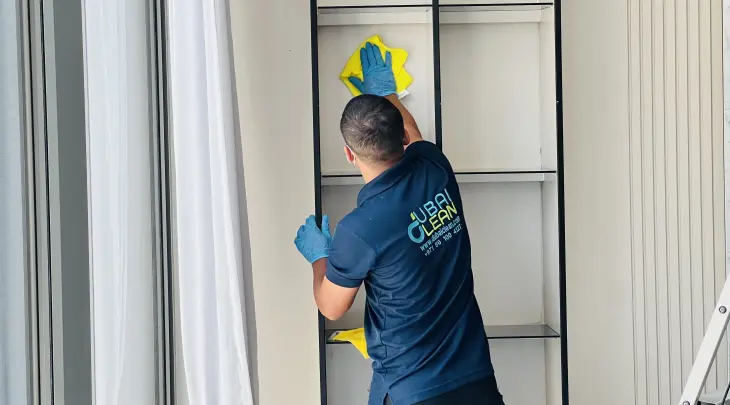 apartment deep cleaning festive city