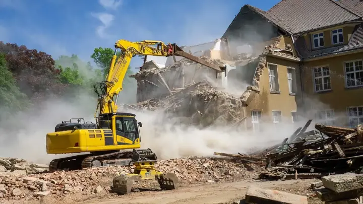 dcs demolition services in dubai