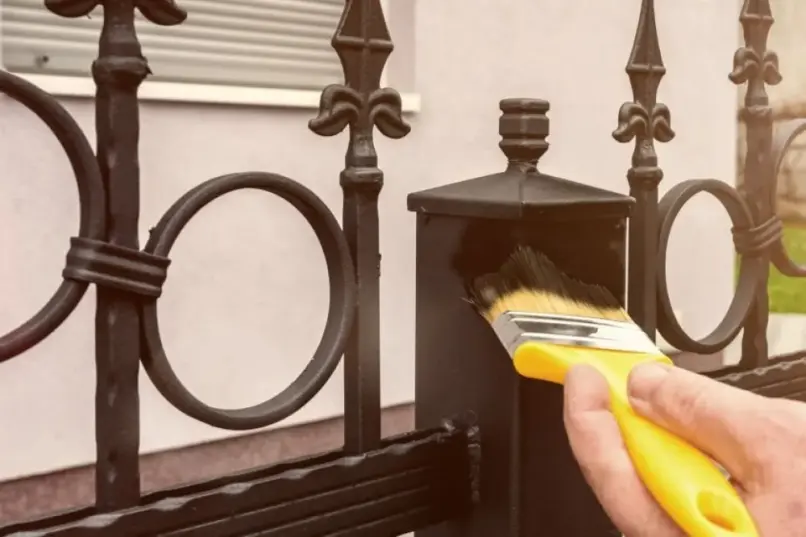 dcs mettallic fence painting2