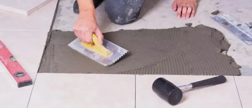 خدمات تركيب وتثبيت بلاط الأرضيات في دبي 2